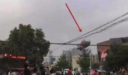 氢气球爆炸视频,惊心动魄！氢气球爆炸现场惊险瞬间